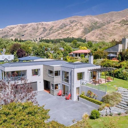 Sargood Splendour - Wanaka Holiday Home Eksteriør bilde